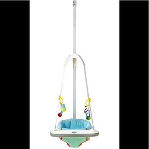 Graco doorway Jumper new with box